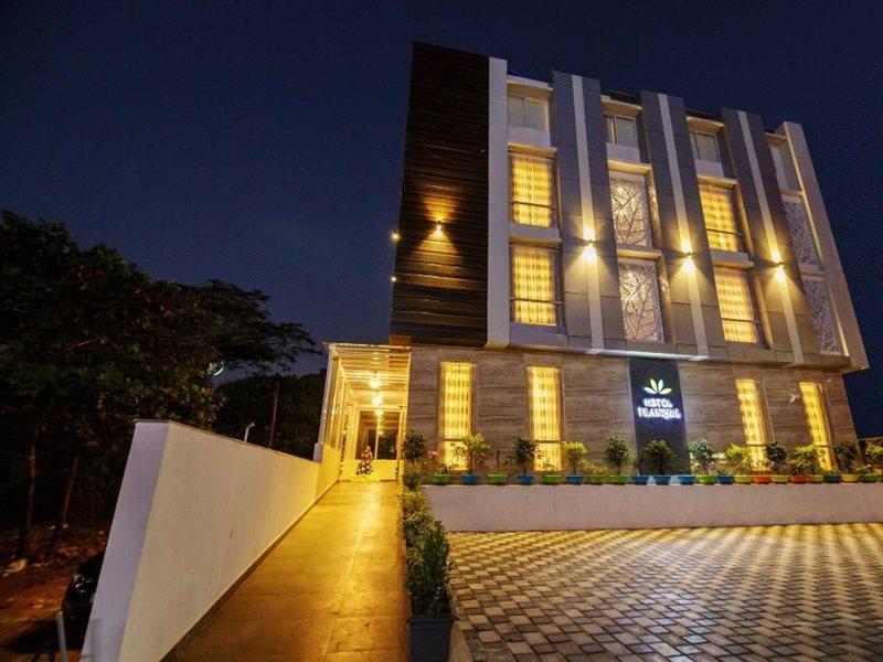 Hotel Tranquil Manipal Exterior foto